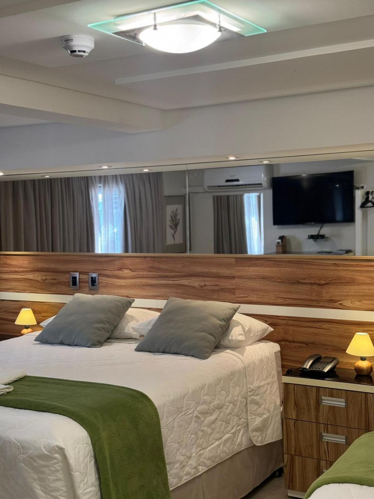 Hotel Imperatriz Telemaco Borba Luaran gambar